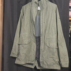 Columbia rain jacket